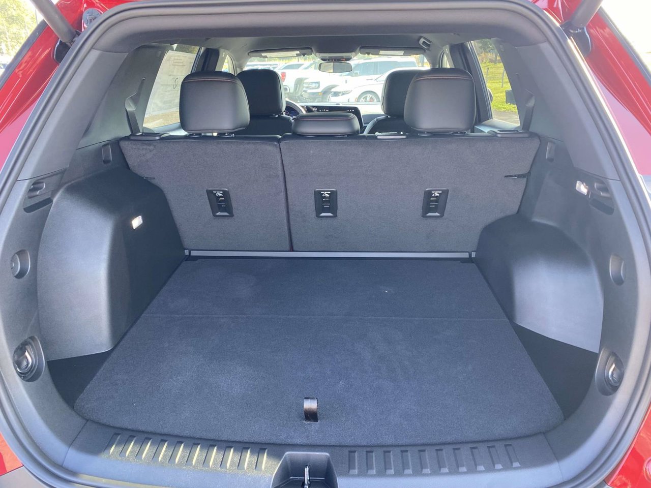 New 2026 Chevrolet Equinox RS w/ Convenience Package III FWD image 8