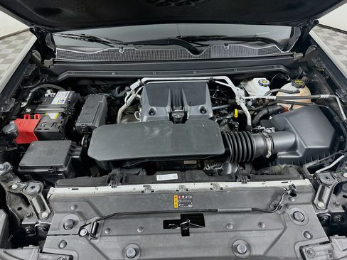 Used 2024 Chevrolet Colorado LT w/ LT Convenience Package image 30