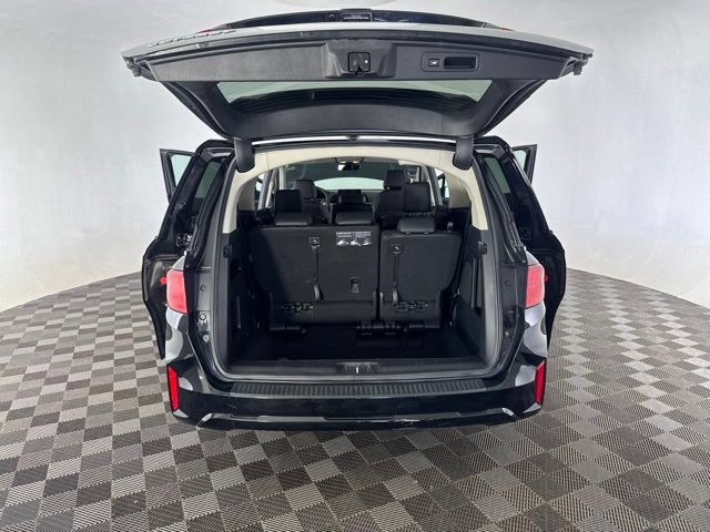 Used 2025 Honda Odyssey EX-L image 15