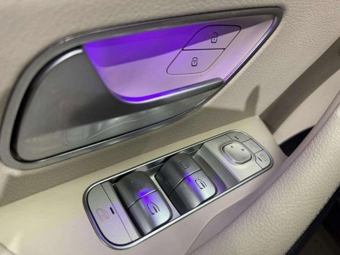 Used 2021 Mercedes-Benz GLE 350 4MATIC image 25