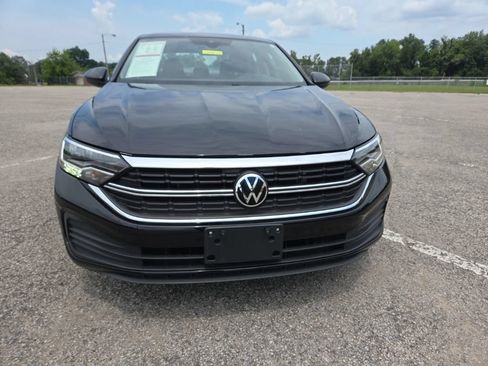Used 2024 Volkswagen Jetta S FWD image 2