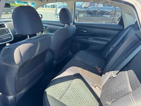 Used 2018 Nissan Altima 2.5 S w/ S Convenience Package image 8