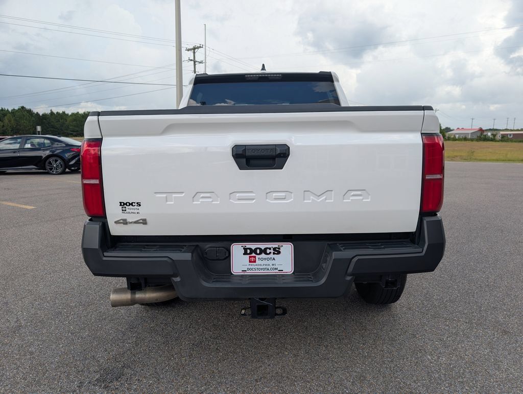 Used 2026 Toyota Tacoma SR AWD/4WD image 4