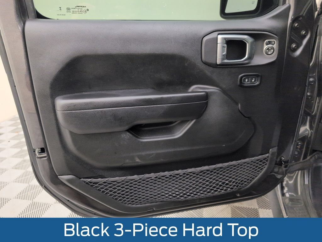 Used 2023 Jeep Gladiator Sport AWD/4WD image 32