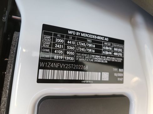 New 2025 Mercedes-Benz Sprinter 2500 image 37