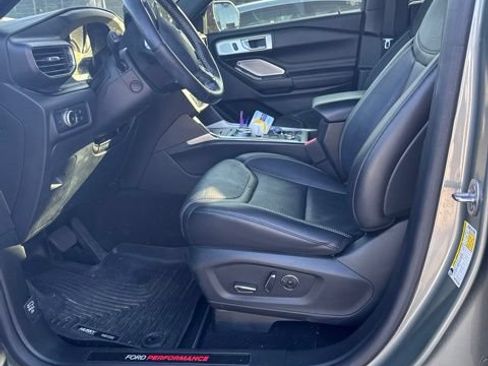 Certified 2020 Ford Explorer ST w/ Premium Technology Package AWD/4WD image 35