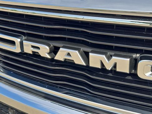 Used 2019 RAM 1500 Big Horn RWD image 10