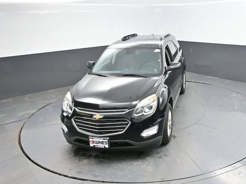 Used 2017 Chevrolet Equinox LT w/ Convenience Package FWD image 25