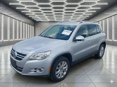 Used 2009 Volkswagen Tiguan SE
