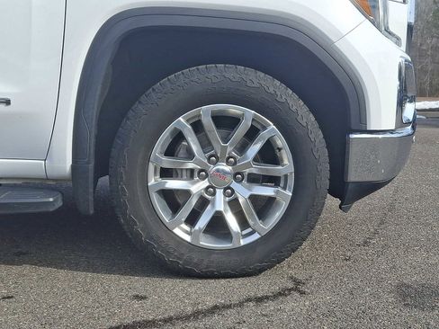 Used 2022 GMC Sierra 1500 SLT w/ SLT Premium Plus Package image 9