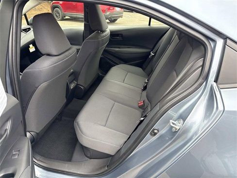 Used 2025 Toyota Corolla LE image 16