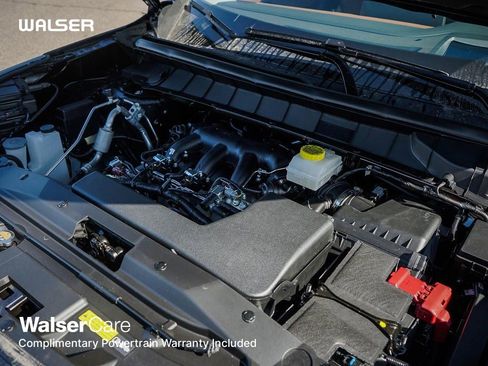 New 2026 Nissan Pathfinder Platinum image 7