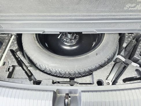 Used 2018 Volkswagen Tiguan S FWD image 50