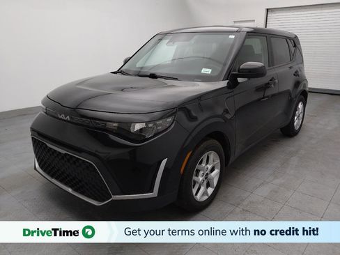 Used 2023 Kia Soul LX w/ LX Technology Package image 1