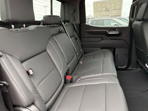 New 2026 GMC Sierra 1500 SLT AWD/4WD image 23