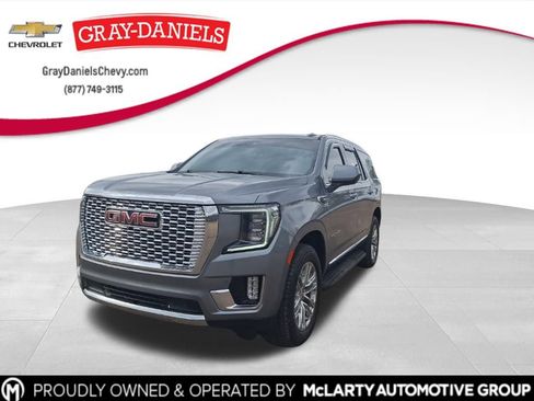 Used 2021 GMC Yukon SLT image 1