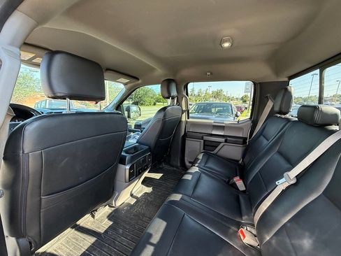 Used 2018 Ford F150 XLT w/ Equipment Group 302A Luxury AWD/4WD image 24