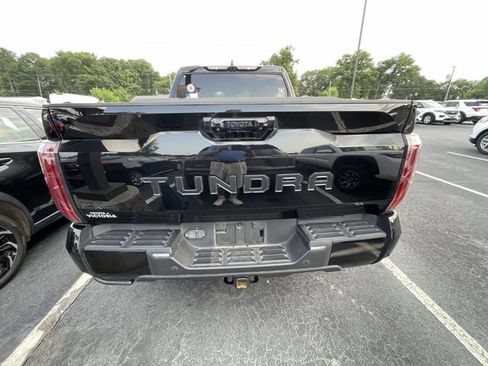Used 2024 Toyota Tundra Platinum AWD/4WD image 11