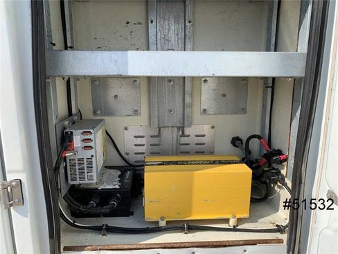 Used 2012 Ford F550 2WD Regular Cab Super Duty w/ PWR Equipment Group image 8