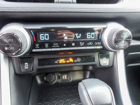 Certified 2024 Toyota RAV4 XLE image 25