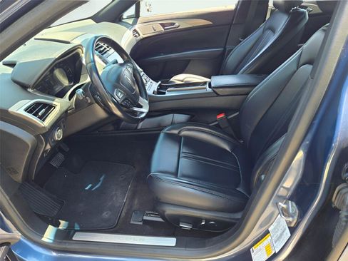 Used 2019 Lincoln MKZ Premiere FWD image 17