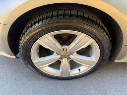 Used 2013 Audi A4 Premium Plus w/ Premium Plus Pkg image 14