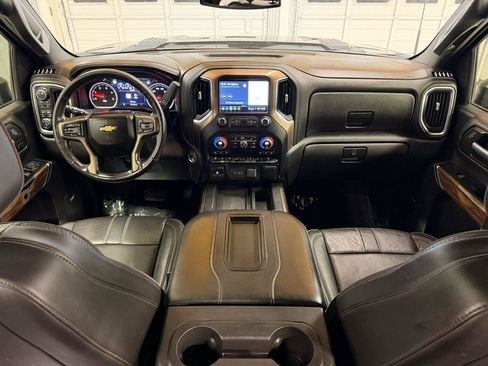 Used 2022 Chevrolet Silverado 2500 High Country w/ Safety Package II AWD/4WD image 23