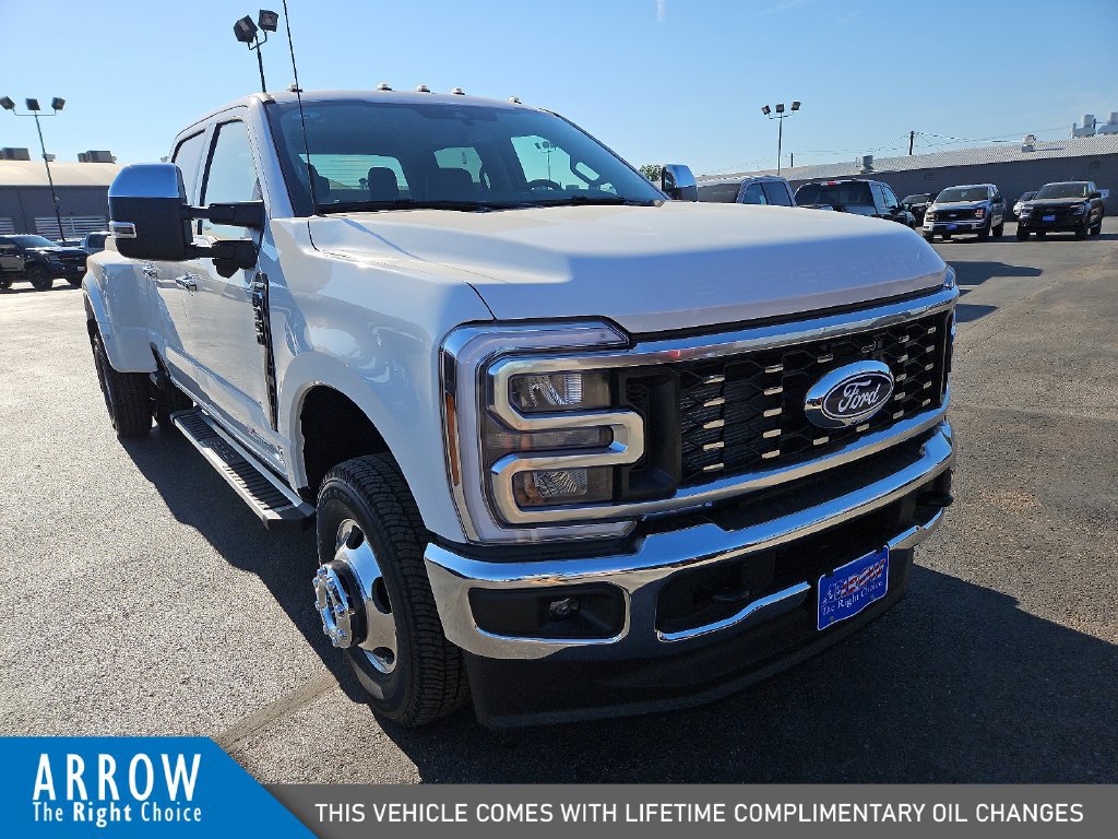 New 2027 Ford F350 Lariat w/ Chrome Package AWD/4WD image 2