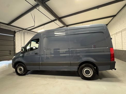 Used 2019 Mercedes-Benz Sprinter 144 image 7