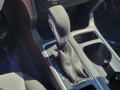 Used 2019 Ford Escape SE FWD image 27