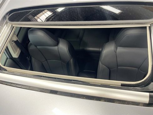 Used 2025 Subaru Legacy Limited AWD/4WD image 23