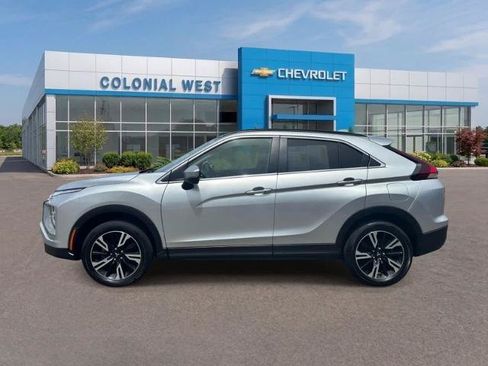 Used 2024 Mitsubishi Eclipse Cross SE AWD/4WD image 3