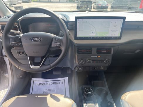 Used 2025 Ford Maverick Lariat w/ 4K Tow Package image 16