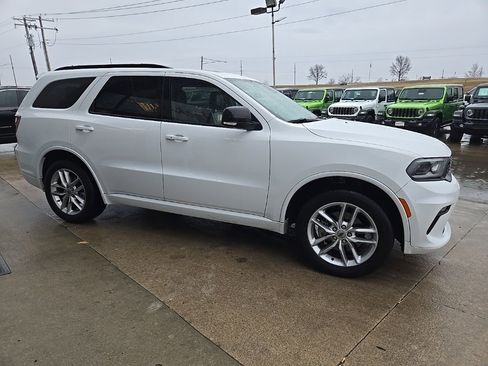 Used 2023 Dodge Durango GT image 12