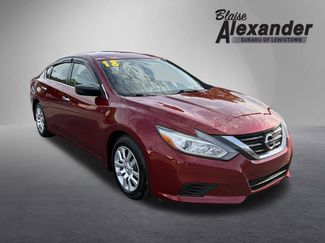 Used 2018 Nissan Altima 2.5 S w/ S Convenience Package image 1