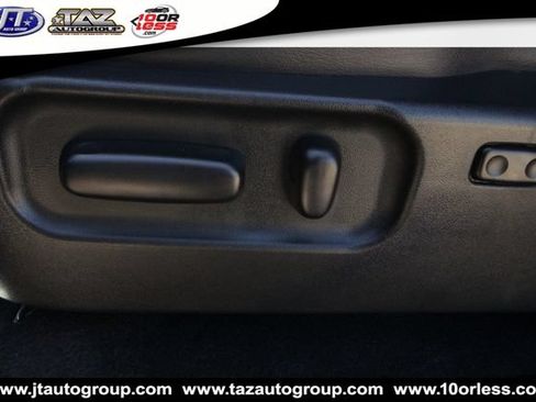 Used 2023 Toyota Tacoma TRD Pro AWD/4WD image 13