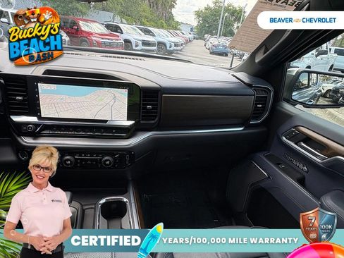 Used 2025 Chevrolet Silverado 1500 High Country w/ Technology Package AWD/4WD image 17