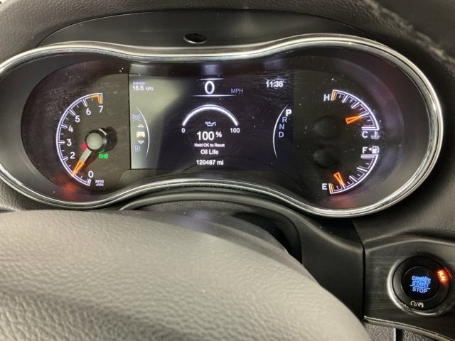 Used 2019 Jeep Grand Cherokee Limited AWD/4WD image 28