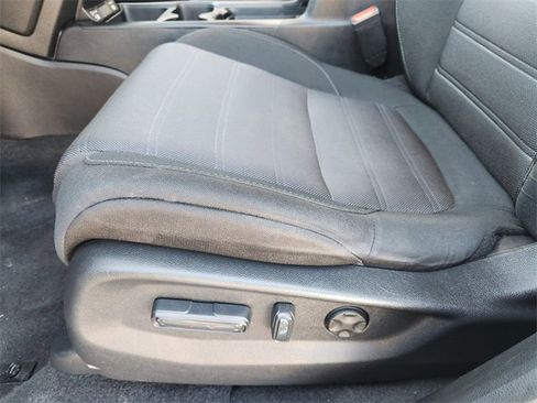 Certified 2021 Honda CR-V EX image 30