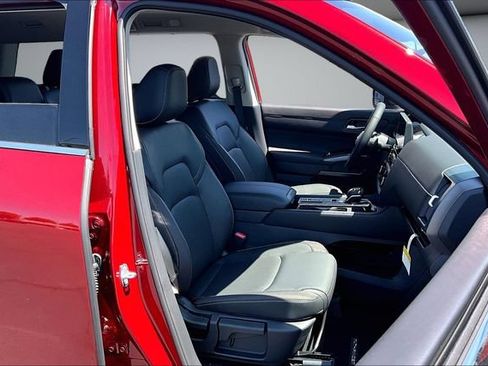New 2026 Nissan Pathfinder SL FWD image 11