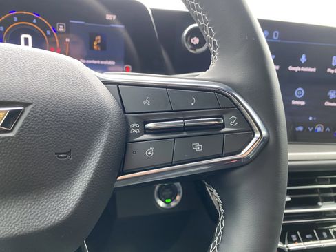 Used 2026 Chevrolet Traverse LT image 20