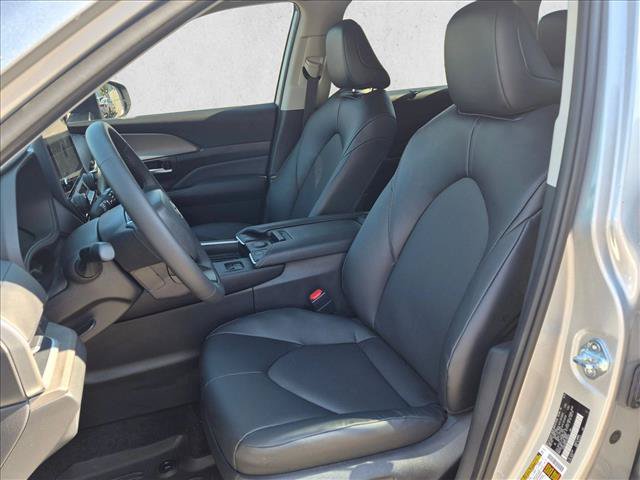 Used 2026 Toyota Grand Highlander AWD Hybrid image 15