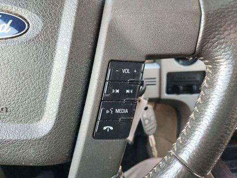 Used 2013 Ford F150 Lariat w/ Luxury Equipment Group image 32