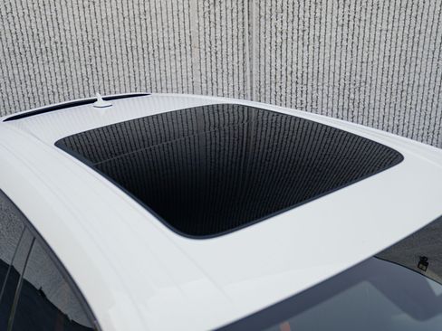 Used 2024 Lamborghini Urus S AWD/4WD image 18
