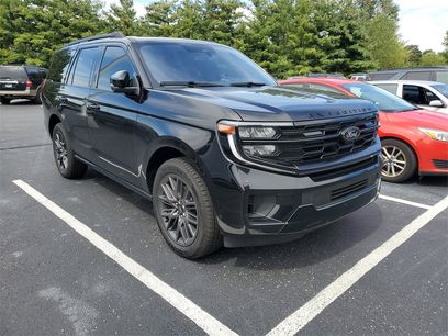 Used 2025 Ford Expedition Platinum w/ Stealth Performance Package
