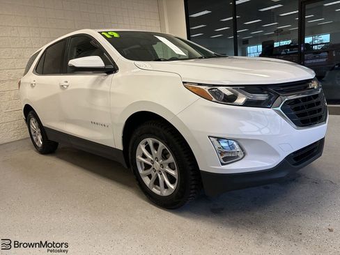 Used 2019 Chevrolet Equinox LT AWD/4WD image 1