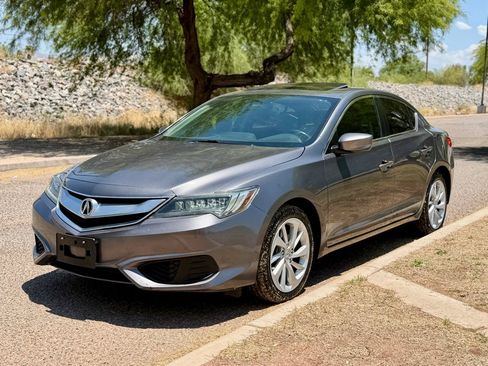 Used 2018 Acura ILX FWD image 1