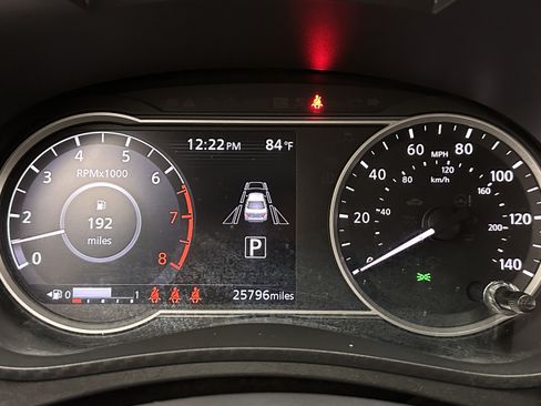 Used 2025 Nissan Versa SV FWD image 19