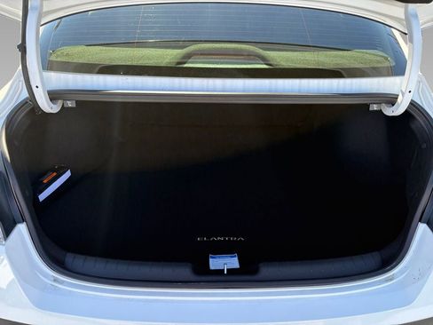 New 2025 Hyundai Elantra Sport image 23