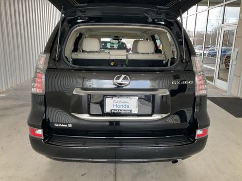 Used 2023 Lexus GX 460 Premium w/ Premium Package image 21